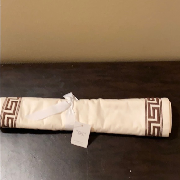 Pottery Barn Dining Bnwt Pottery Barn Greek Key Table Runner Poshmark